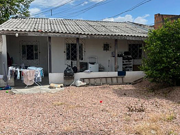 CASA A VENDA PIRAQUARA
